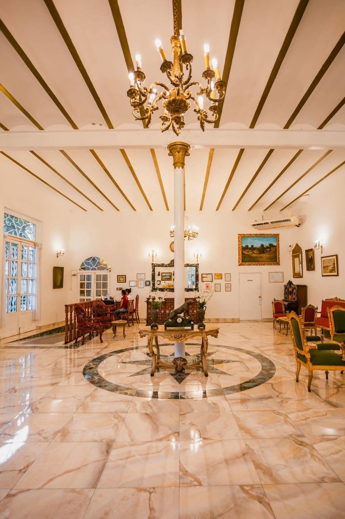 Casa Morey Икитос Екстериор снимка